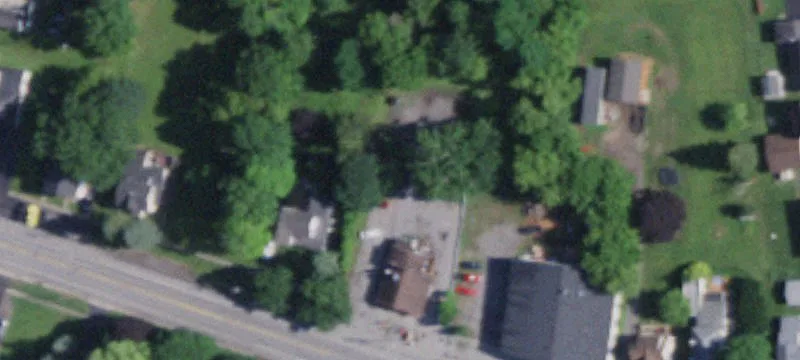 3013 Main St