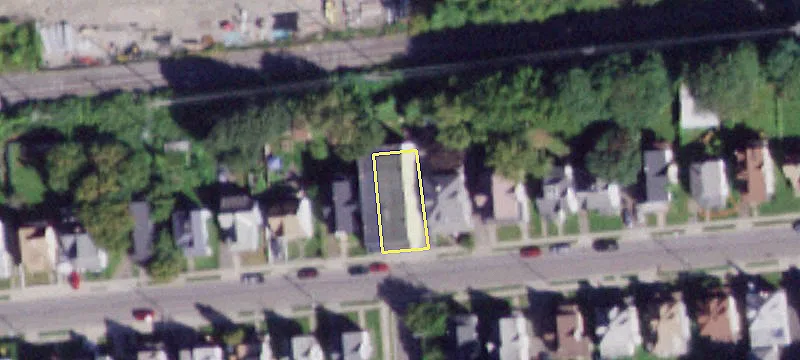 71 Endicott Ave