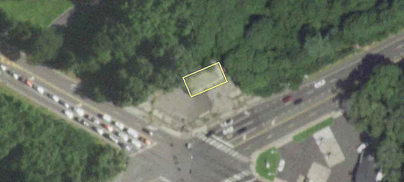 5055 Northern Blvd
