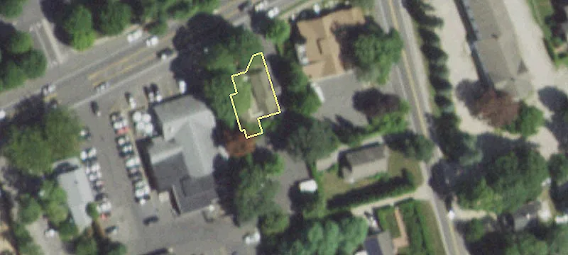 2221 Montauk Hwy