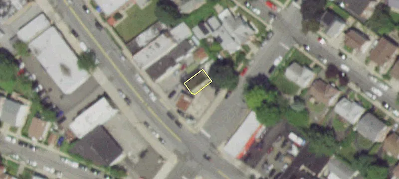 856 Mclean Ave