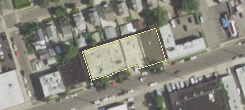 76 2nd St