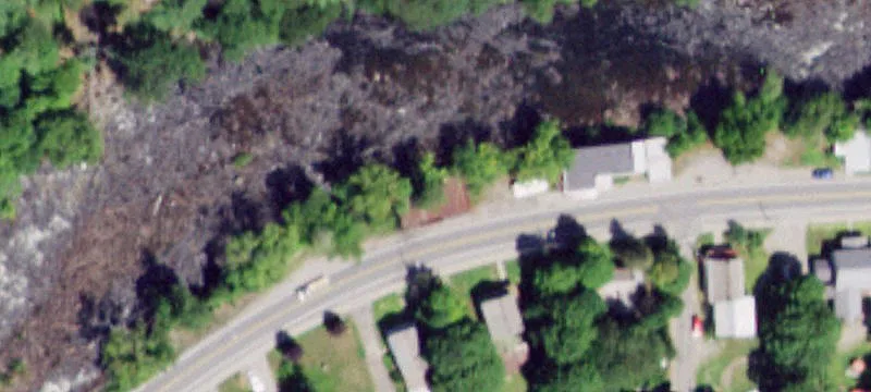 77 Riv St