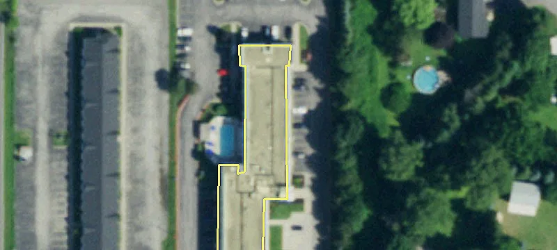 52 Freeman Rd