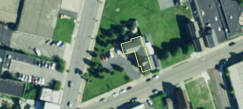 108 Sycamore St