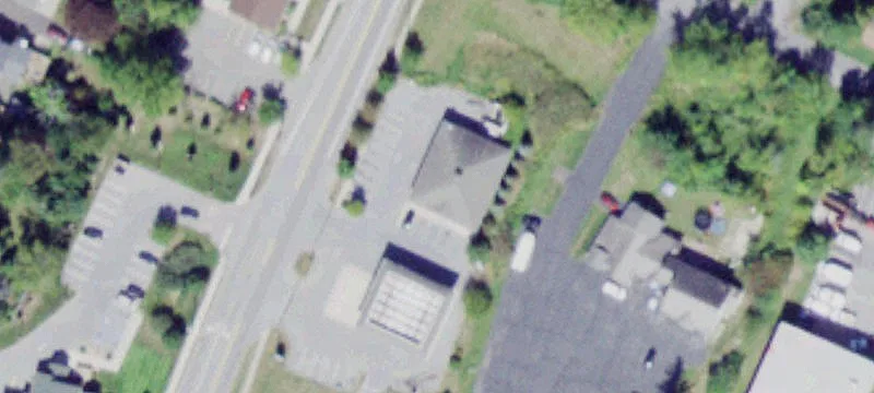 28 Carpenter Ave