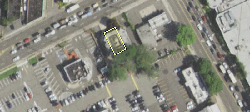 114 Northern Blvd