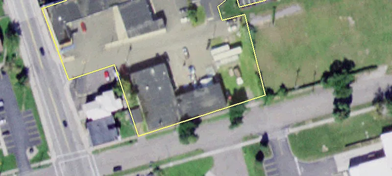 120 Ferris St