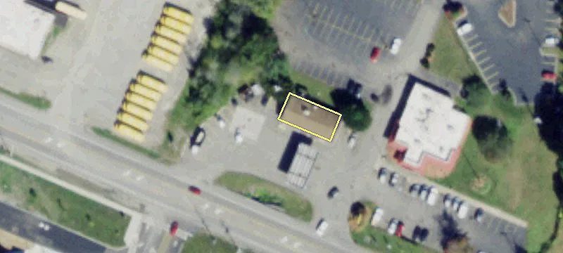 122 Victory Hwy