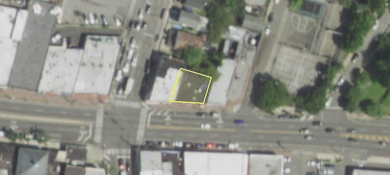 490-494 Hempstead Tpke