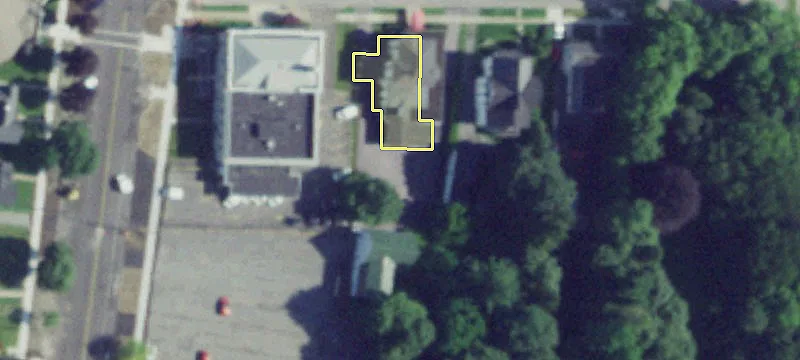 103 Maple Ct