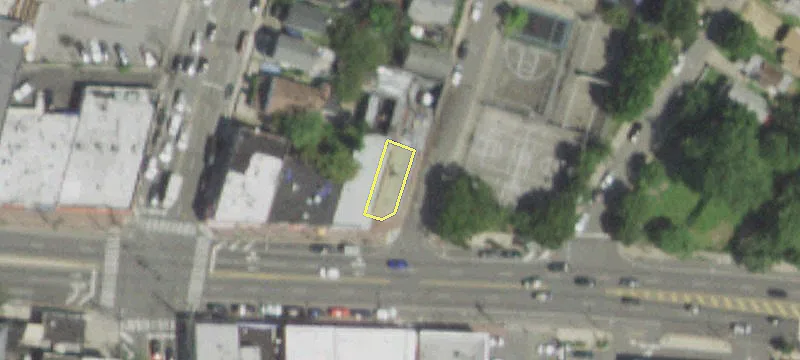1850 Hempstead Tpke