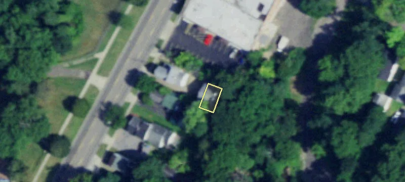 124 Main St