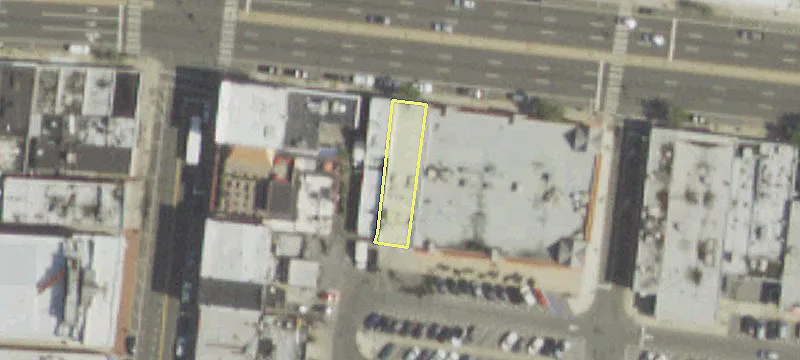 272 Sunrise Hwy