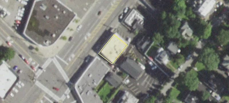 18 Central Ave