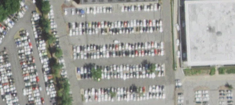 410 Lakeville Rd