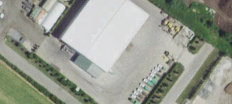 560 Commerce Rd