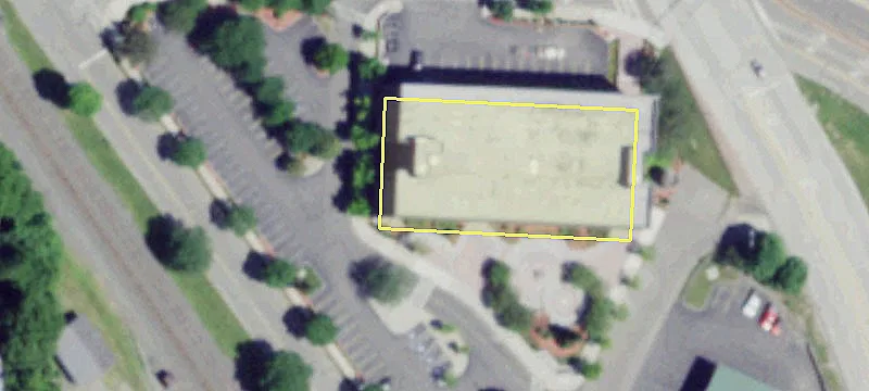 87 Broadway Mall, Unit 101
