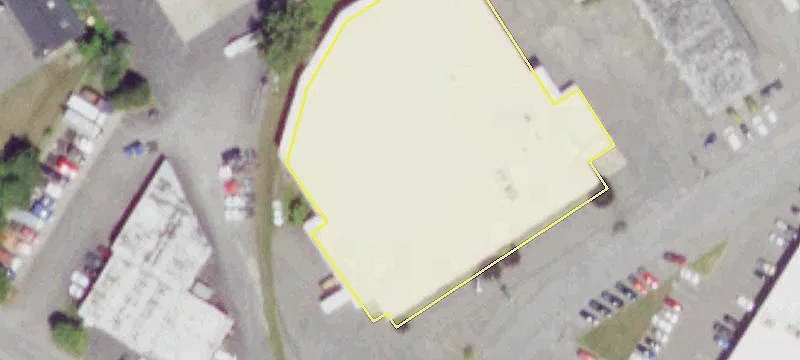14 Commercial Ave