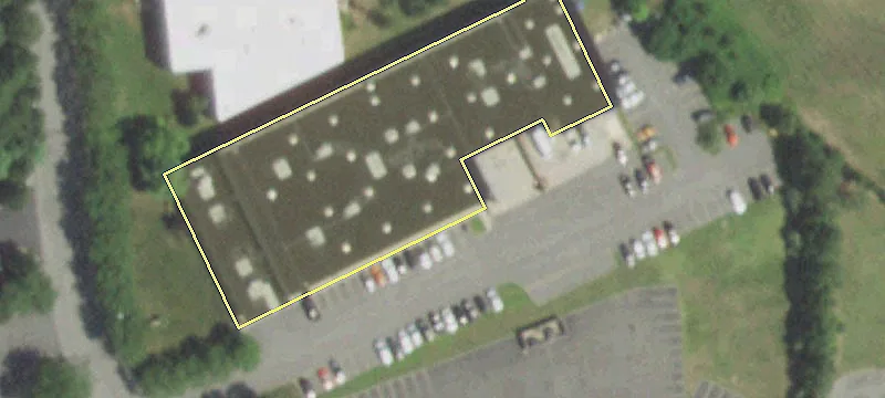 135 Raynor Ave