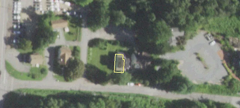 15 Anderson Ln
