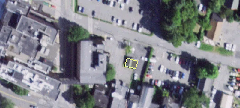 43 Jansen Ave