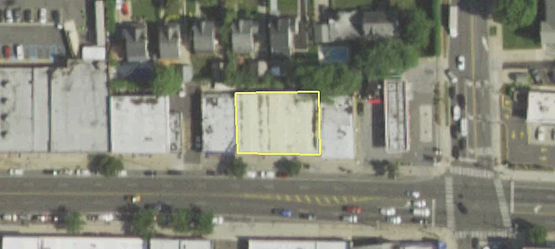 158 Hempstead Tpke, Unit 166