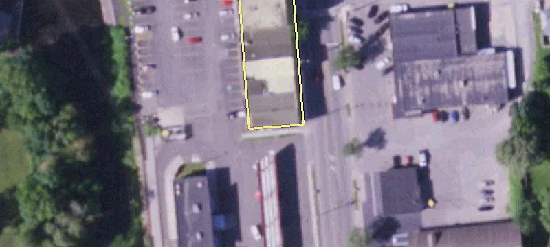 38 Main St