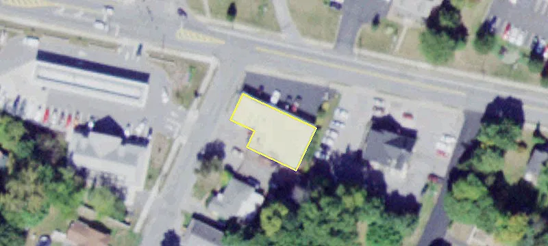 366 Main St