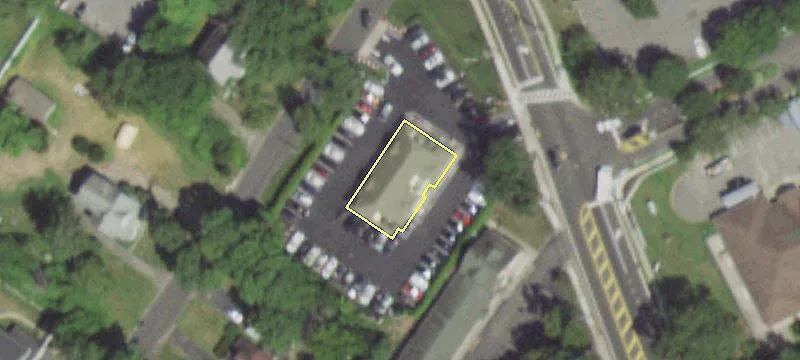 1 Larsen Ave