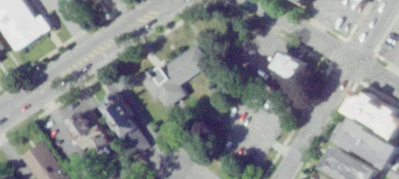 1403 Genesee St