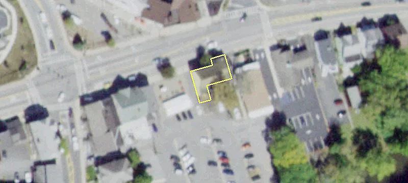15 Main St
