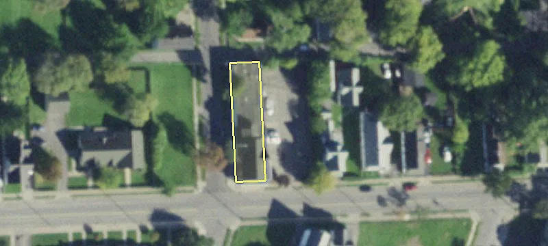 822 Clifford Ave