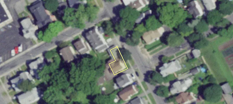 210 Pleasant St