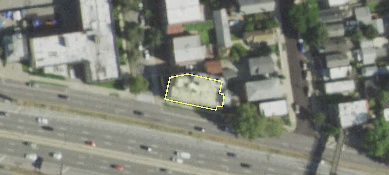 7205 Astoria N Blvd