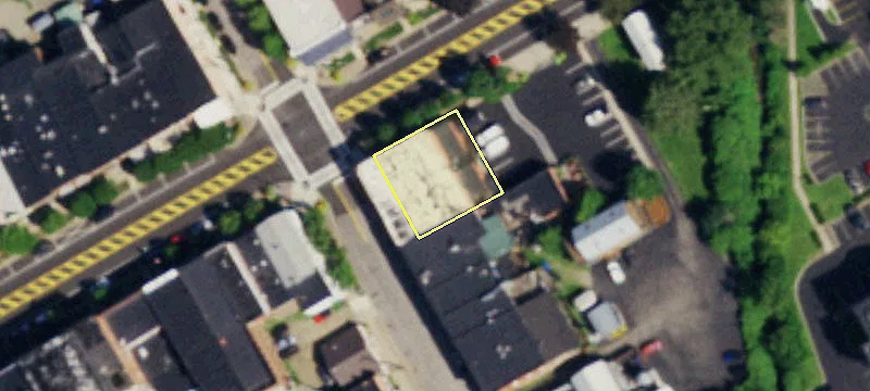 18 Monroe St