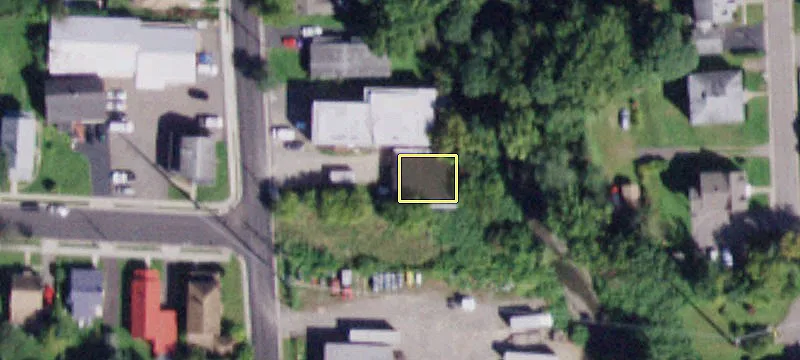 28 Brookside Ave