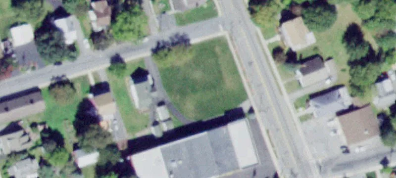 126 Main St
