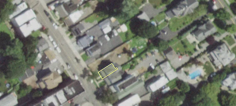 42 Drake Ave