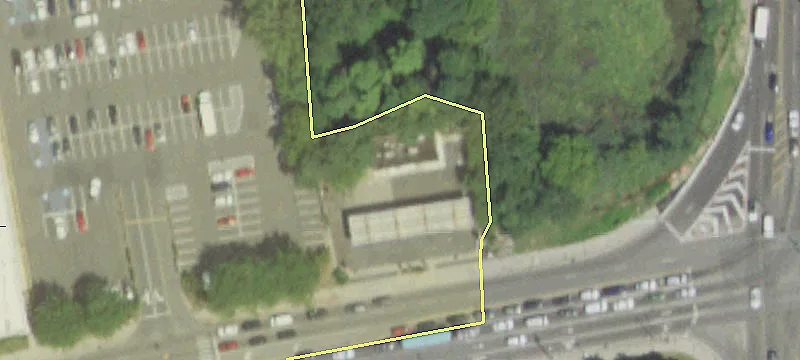 605 Burnside Ave