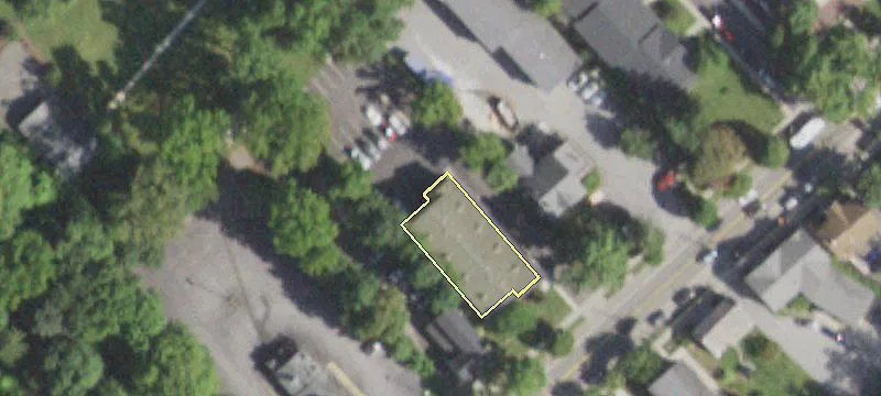 1065 Main St