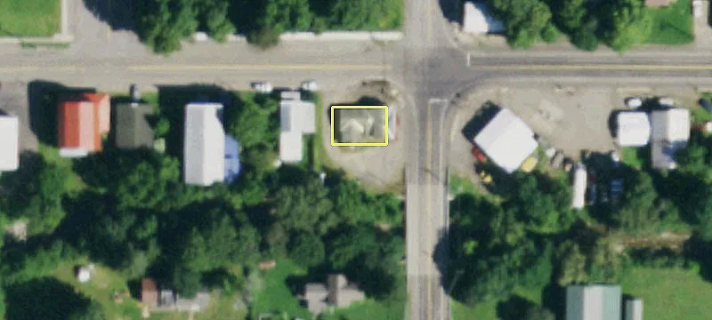 743 Main St
