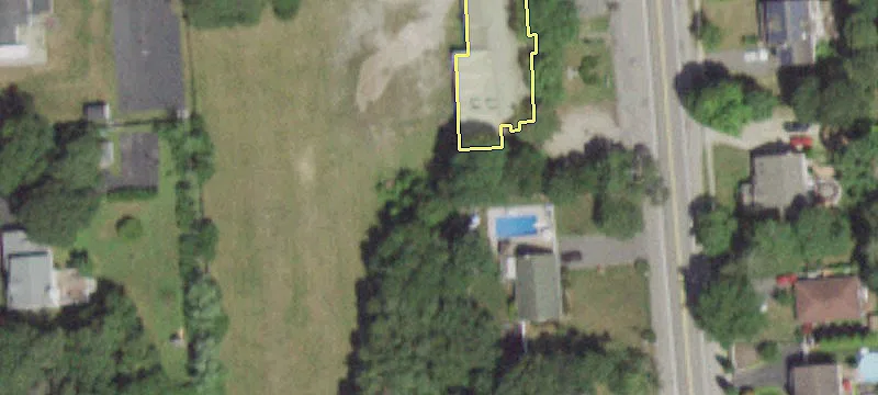 330 Dunton Ave