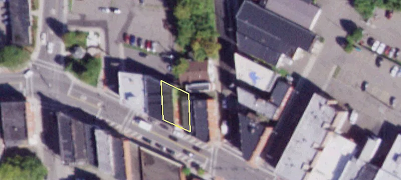 7 Broad St