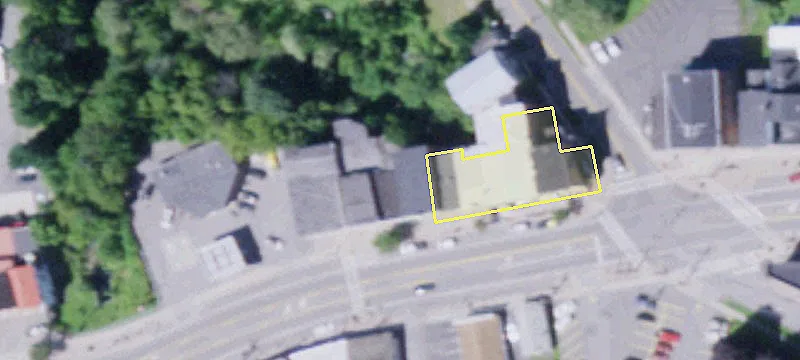 120 Main St