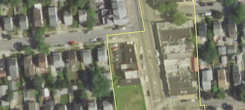 629-631 Willis Ave