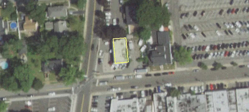 520 Hicksville Rd