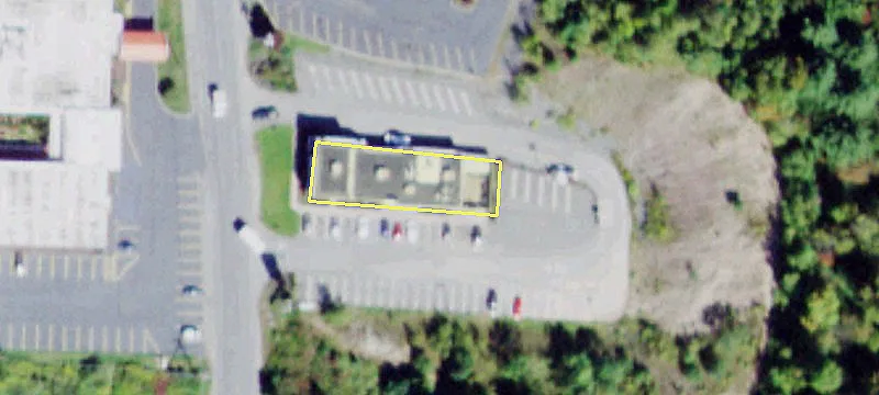 47 Sullivan Ave