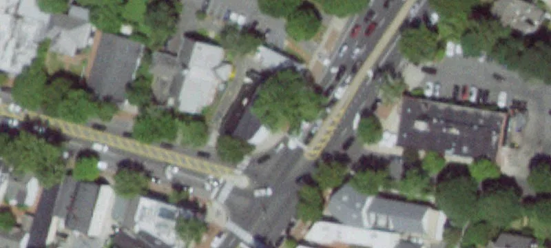 2 Newtown Ln