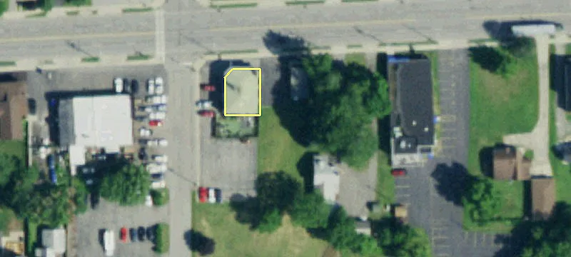4713 Broadway